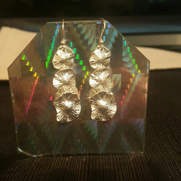 925 STERLING SILVER TRIPLE LEAF - Picture 3 of 3